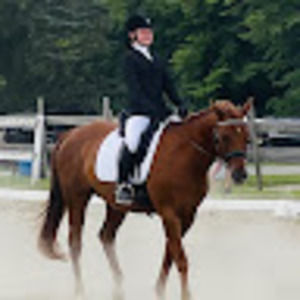 Meet your Posher, Stacy